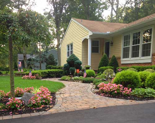 Landscapers South Jersey | Lewis Lawn & Tree Service
